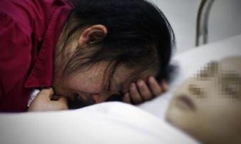 Bé gái tử vong vì ong đốt, bác sĩ viết nhật ký trực cảnh báo sai lầm của gia đình Bé gái tử vong vì ong đốt, bác sĩ viết nhật ký trực cảnh báo sai lầm của gia đình