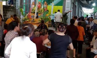 Người cha 80 tuổi kể phút kinh hoàng chứng kiến 2 con bị sát hại Người cha 80 tuổi kể phút kinh hoàng chứng kiến 2 con bị sát hại