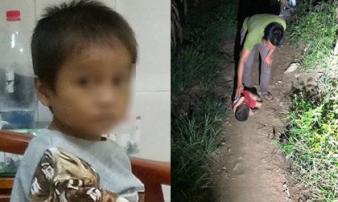 Không còn ngủ ngoài đường, cậu bé Hà Giang khóc nhớ mẹ Không còn ngủ ngoài đường, cậu bé Hà Giang khóc nhớ mẹ