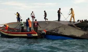 Hơn 200 người có thể chết đuối trong thảm họa chìm phà ở Tanzania Hơn 200 người có thể chết đuối trong thảm họa chìm phà ở Tanzania