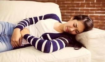Đau bụng nhiều ngày tưởng ung thư dạ dày nhưng kết quả khám của bác sĩ lại rất bất ngờ Đau bụng nhiều ngày tưởng ung thư dạ dày nhưng kết quả khám của bác sĩ lại rất bất ngờ