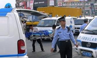 Trung Quốc: Gần 20 người thương vong trong vụ tấn công bằng dao Trung Quốc: Gần 20 người thương vong trong vụ tấn công bằng dao
