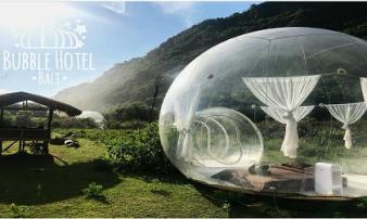 Khách sạn bong bóng: Điểm nghỉ dưỡng cực lãng mạn cho các cặp đôi Khách sạn bong bóng: Điểm nghỉ dưỡng cực lãng mạn cho các cặp đôi