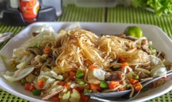 Những món ăn đường phố của Philippines khiến du khách trầm trồ Những món ăn đường phố của Philippines khiến du khách trầm trồ