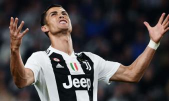 Ronaldo lâm nguy dễ tù mọt gông: Thêm 3 cô gái tố cáo bị xâm hại Ronaldo lâm nguy dễ tù mọt gông: Thêm 3 cô gái tố cáo bị xâm hại