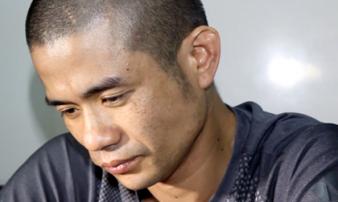Nghệ An: Khởi tố đối tượng ôm lựu đạn cố thủ trong nhà Nghệ An: Khởi tố đối tượng ôm lựu đạn cố thủ trong nhà