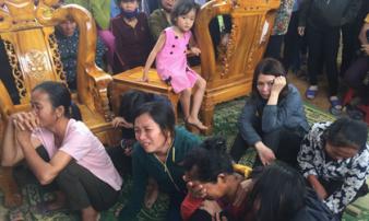 Vụ 4 người treo cổ tự tử ở Hà Tĩnh: Dòng tâm sự đầy đau xót trong thư tuyệt mệnh Vụ 4 người treo cổ tự tử ở Hà Tĩnh: Dòng tâm sự đầy đau xót trong thư tuyệt mệnh