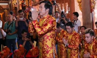 Hé lộ chuyện chưa biết việc Hoài Linh bỏ tiền túi xây nhà thờ Tổ 100 tỷ Hé lộ chuyện chưa biết việc Hoài Linh bỏ tiền túi xây nhà thờ Tổ 100 tỷ