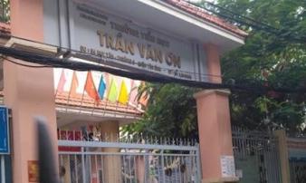 Cô giáo tiểu học ở Sài Gòn bắt học sinh tự tát 32 cái vào mặt Cô giáo tiểu học ở Sài Gòn bắt học sinh tự tát 32 cái vào mặt