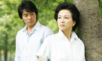 Mẹ vợ tá hỏa khi phát hiện sự thật về chàng con rể bác sĩ đẹp trai, học thức Mẹ vợ tá hỏa khi phát hiện sự thật về chàng con rể bác sĩ đẹp trai, học thức