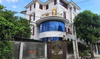Xã 1.000 tỷ phú: Bậc nhất xứ Nghệ, biệt thự hàng ngàn, ô tô nhiều vô kể Xã 1.000 tỷ phú: Bậc nhất xứ Nghệ, biệt thự hàng ngàn, ô tô nhiều vô kể