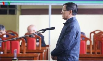 Ông Phan Văn Vĩnh bị suy tim, phải nhập viện trước ngày tuyên án Ông Phan Văn Vĩnh bị suy tim, phải nhập viện trước ngày tuyên án