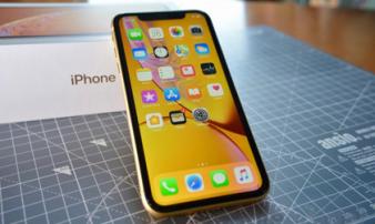 Ế ẩm nhưng iPhone XR vẫn là chiếc iPhone bán chạy nhất từ khi ra mắt Ế ẩm nhưng iPhone XR vẫn là chiếc iPhone bán chạy nhất từ khi ra mắt