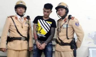Bắt nóng nhóm đối tượng đánh đập dã man con nợ ngay trên phố Bắt nóng nhóm đối tượng đánh đập dã man con nợ ngay trên phố