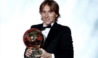 Trao giải Quả bóng Vàng: Modric và Mbappe được vinh danh Trao giải Quả bóng Vàng: Modric và Mbappe được vinh danh