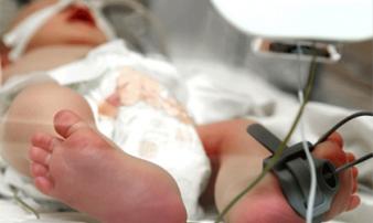 Nhiễm độc sữa mẹ lấy ra từ máy hút sữa, bé sơ sinh bị viêm màng não nghiêm trọng Nhiễm độc sữa mẹ lấy ra từ máy hút sữa, bé sơ sinh bị viêm màng não nghiêm trọng
