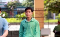 Bị truy tố lên đến 10 năm tù sau tai biến chạy thận 9 người chết ở Hoà Bình, bác sĩ Hoàng Công Lương nói gì? Bị truy tố lên đến 10 năm tù sau tai biến chạy thận 9 người chết ở Hoà Bình, bác sĩ Hoàng Công Lương nói gì?