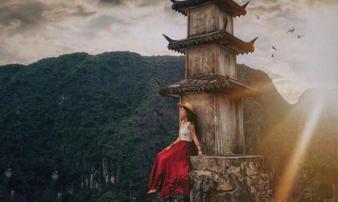 “Ngọn tháp chọc trời' trên đỉnh Vạn Lý Trường Thành phiên bản Việt đẹp tựa phim cổ trang “Ngọn tháp chọc trời' trên đỉnh Vạn Lý Trường Thành phiên bản Việt đẹp tựa phim cổ trang