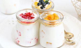 6 hiểu lầm về sữa chua, uống sai cách có thể gây bệnh nguy hiểm tính mạng 6 hiểu lầm về sữa chua, uống sai cách có thể gây bệnh nguy hiểm tính mạng