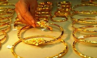 Giá vàng hôm nay 16/12: Giảm mạnh nhất 1 tháng qua Giá vàng hôm nay 16/12: Giảm mạnh nhất 1 tháng qua