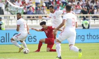 Asian Cup, ĐT Việt Nam - Iran: Kiên cường chống trả, tiếc nuối Công Phượng Asian Cup, ĐT Việt Nam - Iran: Kiên cường chống trả, tiếc nuối Công Phượng
