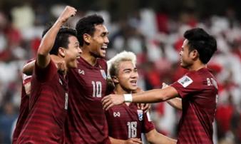 Xuất sắc cầm hòa chủ nhà UAE, Thái Lan chính thức giành vé vào vòng knock-out Xuất sắc cầm hòa chủ nhà UAE, Thái Lan chính thức giành vé vào vòng knock-out
