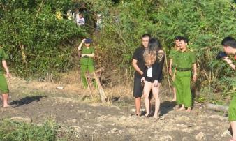 Dựng lại hiện trường vụ nữ MC bị sát hại dã man Dựng lại hiện trường vụ nữ MC bị sát hại dã man