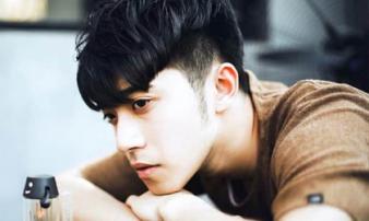 Bị đá ngay mùng 1 Tết vì lì xì người yêu 100 nghìn đồng Bị đá ngay mùng 1 Tết vì lì xì người yêu 100 nghìn đồng