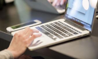 Những sai lầm kinh điển khi chọn mua laptop Những sai lầm kinh điển khi chọn mua laptop