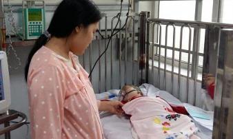 30 trẻ nằm viện điều trị do cúm, nếu thấy dấu hiệu này cẩn thận con bị viêm não 30 trẻ nằm viện điều trị do cúm, nếu thấy dấu hiệu này cẩn thận con bị viêm não