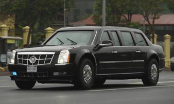 Cận cảnh dàn xe “quái thú” của Tổng thống Donald Trump vừa tới Hà Nội Cận cảnh dàn xe “quái thú” của Tổng thống Donald Trump vừa tới Hà Nội