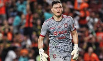 Đặng Văn Lâm giúp Muangthong United thắng kịch tính Đặng Văn Lâm giúp Muangthong United thắng kịch tính