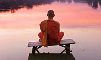 Người thông minh luôn làm 10 điều này để tự khiến mình hạnh phúc, giàu sang Người thông minh luôn làm 10 điều này để tự khiến mình hạnh phúc, giàu sang