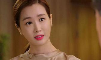 Sự thật nghiệt ngã đằng sau đôi chân dài trắng muốt của cô vợ 18 tuổi Sự thật nghiệt ngã đằng sau đôi chân dài trắng muốt của cô vợ 18 tuổi