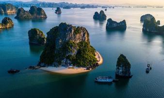 Vịnh Hạ Long lọt top những điểm đến đẹp nhất thế giới Vịnh Hạ Long lọt top những điểm đến đẹp nhất thế giới