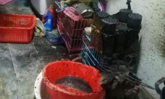 Sốc: Đun bếp than tổ ong trong chung cư để xảy ra sự cố khiến nhiều người hốt hoảng bỏ chạy Sốc: Đun bếp than tổ ong trong chung cư để xảy ra sự cố khiến nhiều người hốt hoảng bỏ chạy