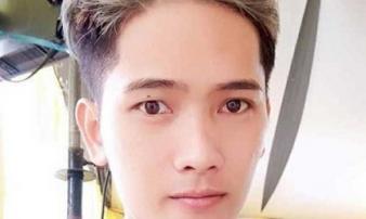 Cùng bạn gái đi giải quyết mâu thuẫn, 1 thanh niên bị đâm chết tại công viên Cùng bạn gái đi giải quyết mâu thuẫn, 1 thanh niên bị đâm chết tại công viên