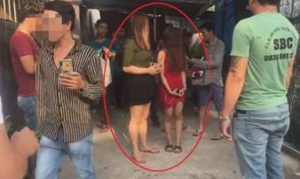 Vờ tuyển việc, lừa gái quê vào tụ điểm kích dục: Kêu cứu tuyệt vọng Vờ tuyển việc, lừa gái quê vào tụ điểm kích dục: Kêu cứu tuyệt vọng