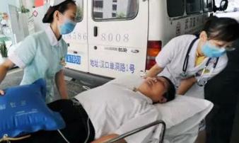 Cặp vợ chồng cùng lúc đau tim, bác sĩ nói hai thói quen khi nấu nướng này là sai lầm Cặp vợ chồng cùng lúc đau tim, bác sĩ nói hai thói quen khi nấu nướng này là sai lầm
