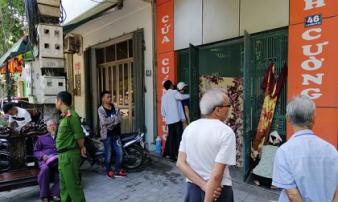 Con trai dùng nhiều hung khí cùng lúc sát hại bố đẻ Con trai dùng nhiều hung khí cùng lúc sát hại bố đẻ
