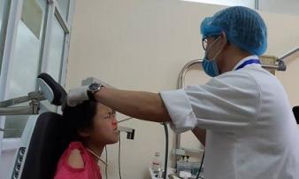 Chỉ một sai lầm khi ăn uống, sinh hoạt trong ngày nắng nóng cũng khiến trẻ nhập viện, tử vong Chỉ một sai lầm khi ăn uống, sinh hoạt trong ngày nắng nóng cũng khiến trẻ nhập viện, tử vong