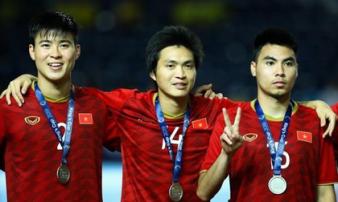 Tuyển Việt Nam hơn Thái Lan 20 bậc trên bảng xếp hạng FIFA Tuyển Việt Nam hơn Thái Lan 20 bậc trên bảng xếp hạng FIFA