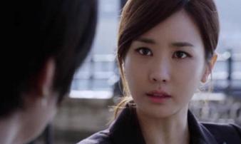Từng níu kéo vợ ngoại tình, tôi quyết ly hôn khi nghe một câu không thể dung thứ Từng níu kéo vợ ngoại tình, tôi quyết ly hôn khi nghe một câu không thể dung thứ