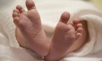 Đứa trẻ 11 tháng tuổi bị nhiễm “bệnh vi khuẩn ăn thịt người” chỉ vì không kịp thay tã Đứa trẻ 11 tháng tuổi bị nhiễm “bệnh vi khuẩn ăn thịt người” chỉ vì không kịp thay tã