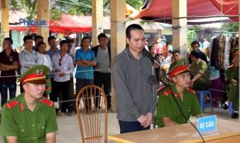 Hà Giang: 7 năm tù cho kẻ buôn bán “cái chết trắng” Hà Giang: 7 năm tù cho kẻ buôn bán “cái chết trắng”
