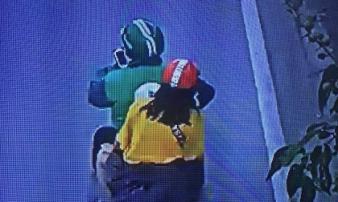 Nữ sinh lớp 6 mất tích bí ẩn cùng thanh niên mặc áo Grab: Nghi bị bắt cóc Nữ sinh lớp 6 mất tích bí ẩn cùng thanh niên mặc áo Grab: Nghi bị bắt cóc