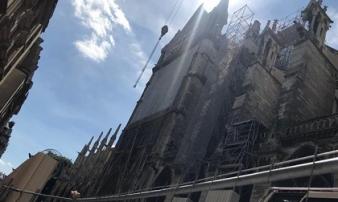 Nhà thờ Đức Bà Paris, tháng 7/2019 Nhà thờ Đức Bà Paris, tháng 7/2019