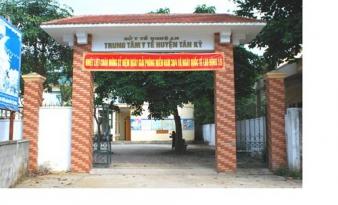 Bé 9 tháng tuổi tử vong sau khi tiêm vắc xin tại trạm y tế xã Bé 9 tháng tuổi tử vong sau khi tiêm vắc xin tại trạm y tế xã
