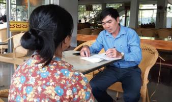 Khởi tố ông chủ nhiều lần cưỡng hiếp cô gái khuyết tật giúp việc Khởi tố ông chủ nhiều lần cưỡng hiếp cô gái khuyết tật giúp việc