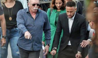 NÓNG: Cảnh sát gia hạn điều tra, Neymar nguy cơ ngồi tù vì tội cưỡng hiếp NÓNG: Cảnh sát gia hạn điều tra, Neymar nguy cơ ngồi tù vì tội cưỡng hiếp